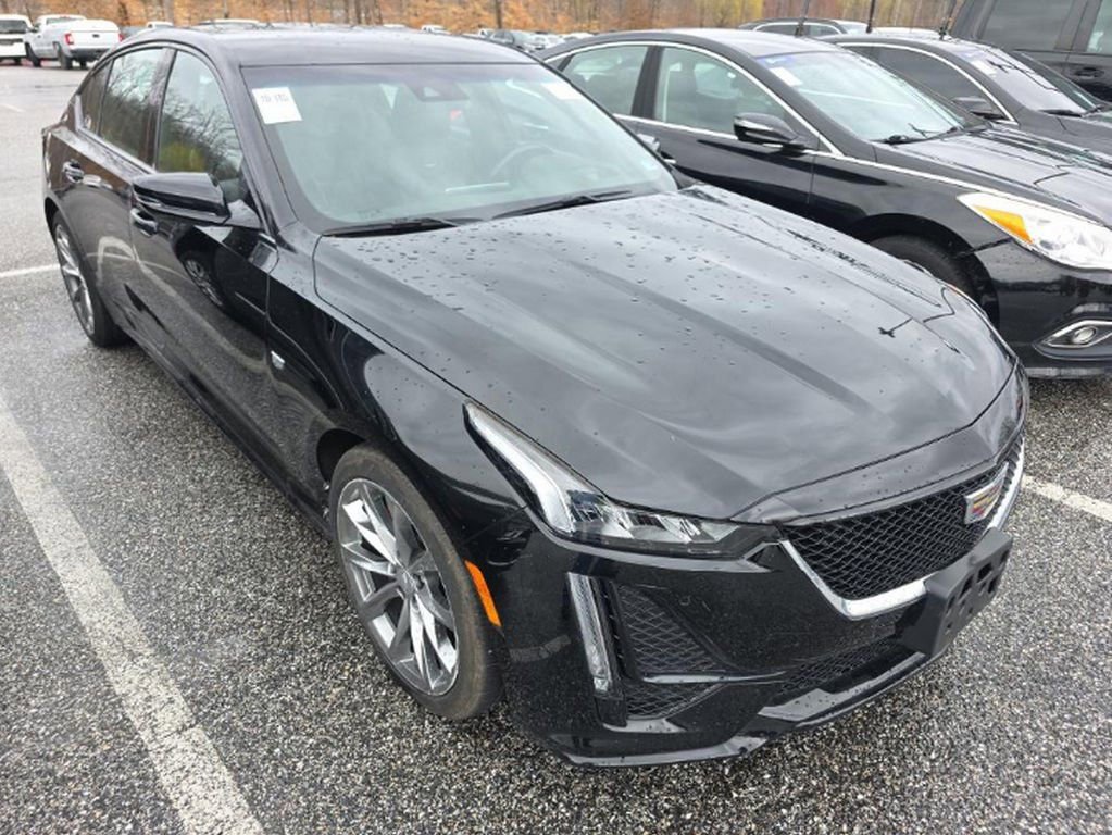 Used 2023 Cadillac CT5 Sport image 2