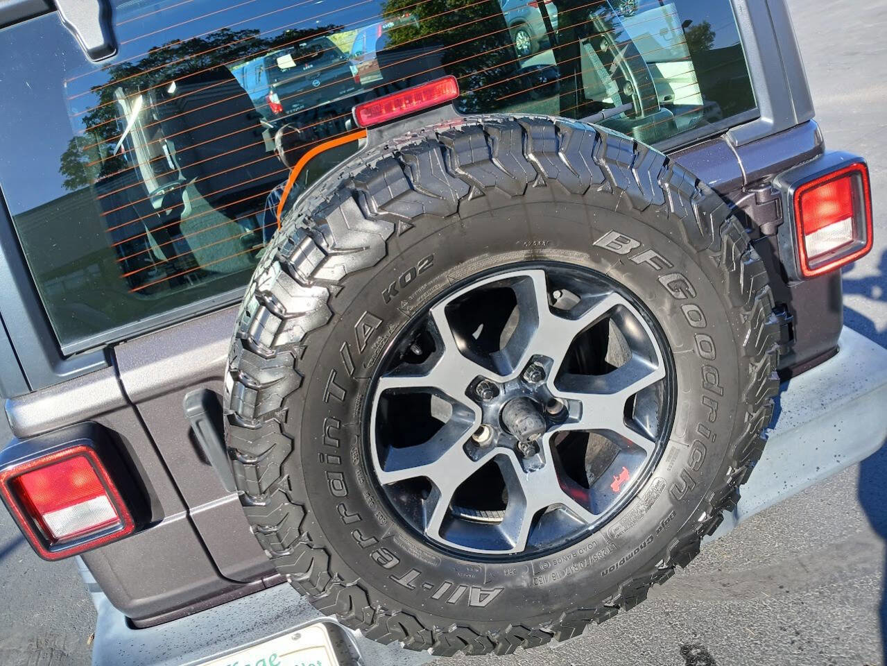 Used 2019 Jeep Wrangler Unlimited Sport image 8