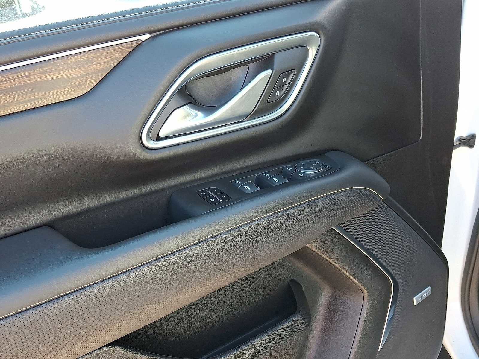 Certified 2023 Chevrolet Suburban Premier image 28