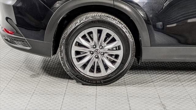 Used 2024 MAZDA CX-90 3.3 Turbo w/ Preferred Plus image 37
