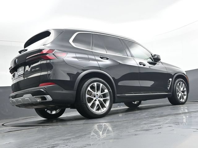 Certified 2024 BMW X5 sDrive40i w/ Premium Package RWD image 32