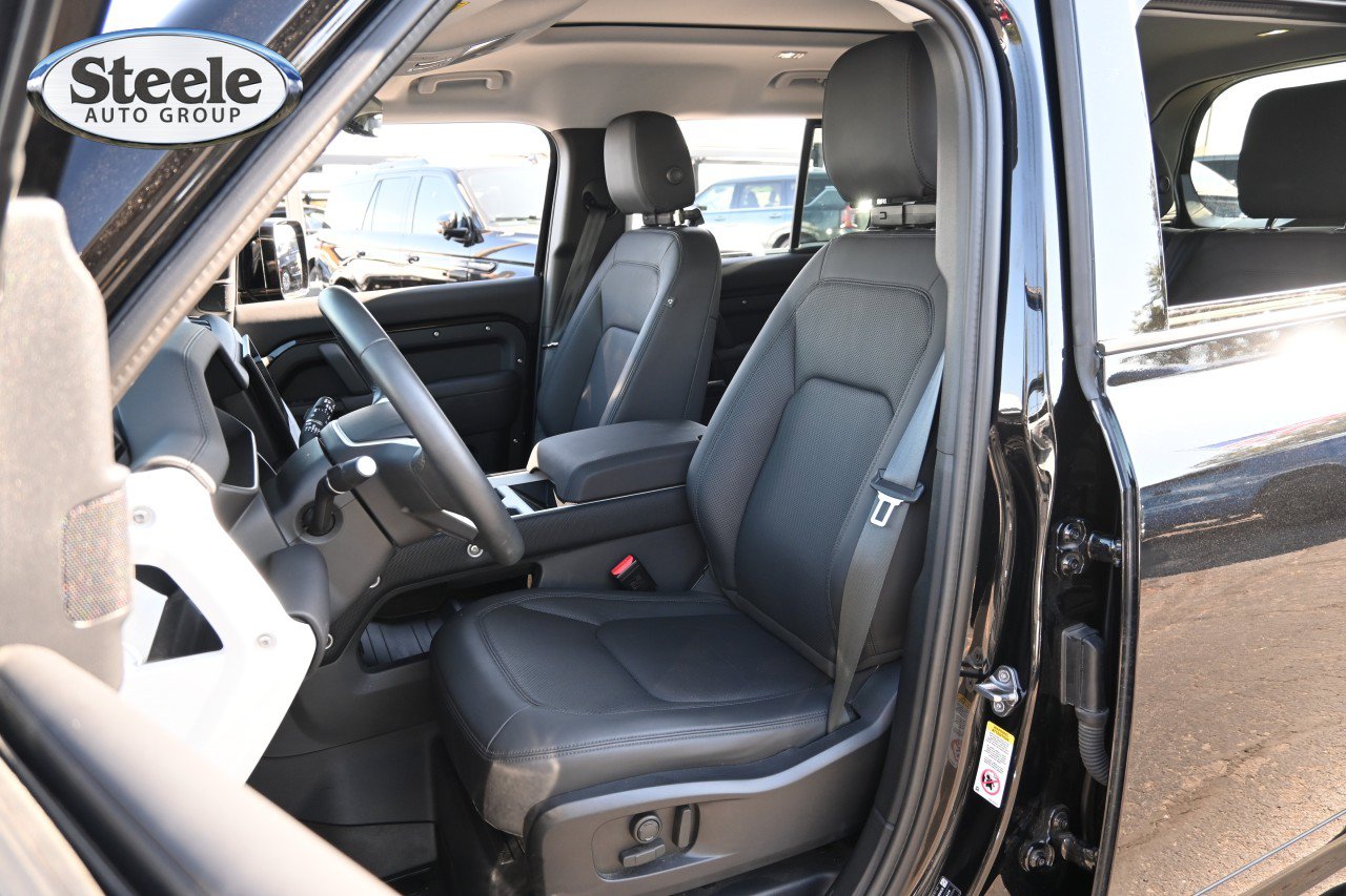 Used 2025 Land Rover Defender 110 S AWD/4WD image 18