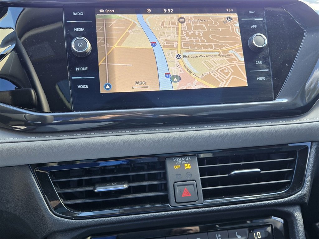 Certified 2024 Volkswagen Taos SEL image 20