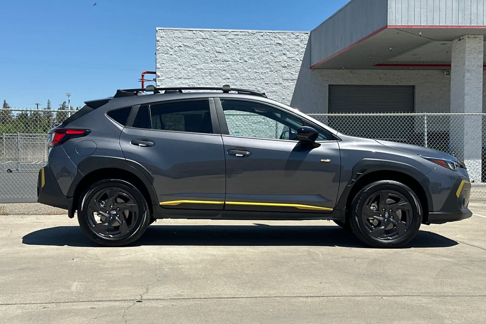 Used 2025 Subaru Crosstrek 2.5i Sport w/ Popular Package #4A AWD/4WD image 2