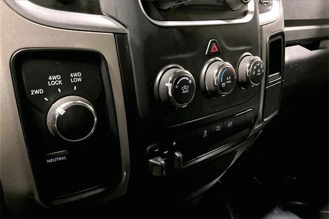 Used 2017 RAM 2500 SLT image 24