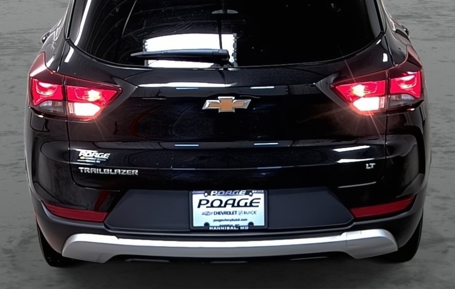Used 2023 Chevrolet TrailBlazer LT FWD image 11