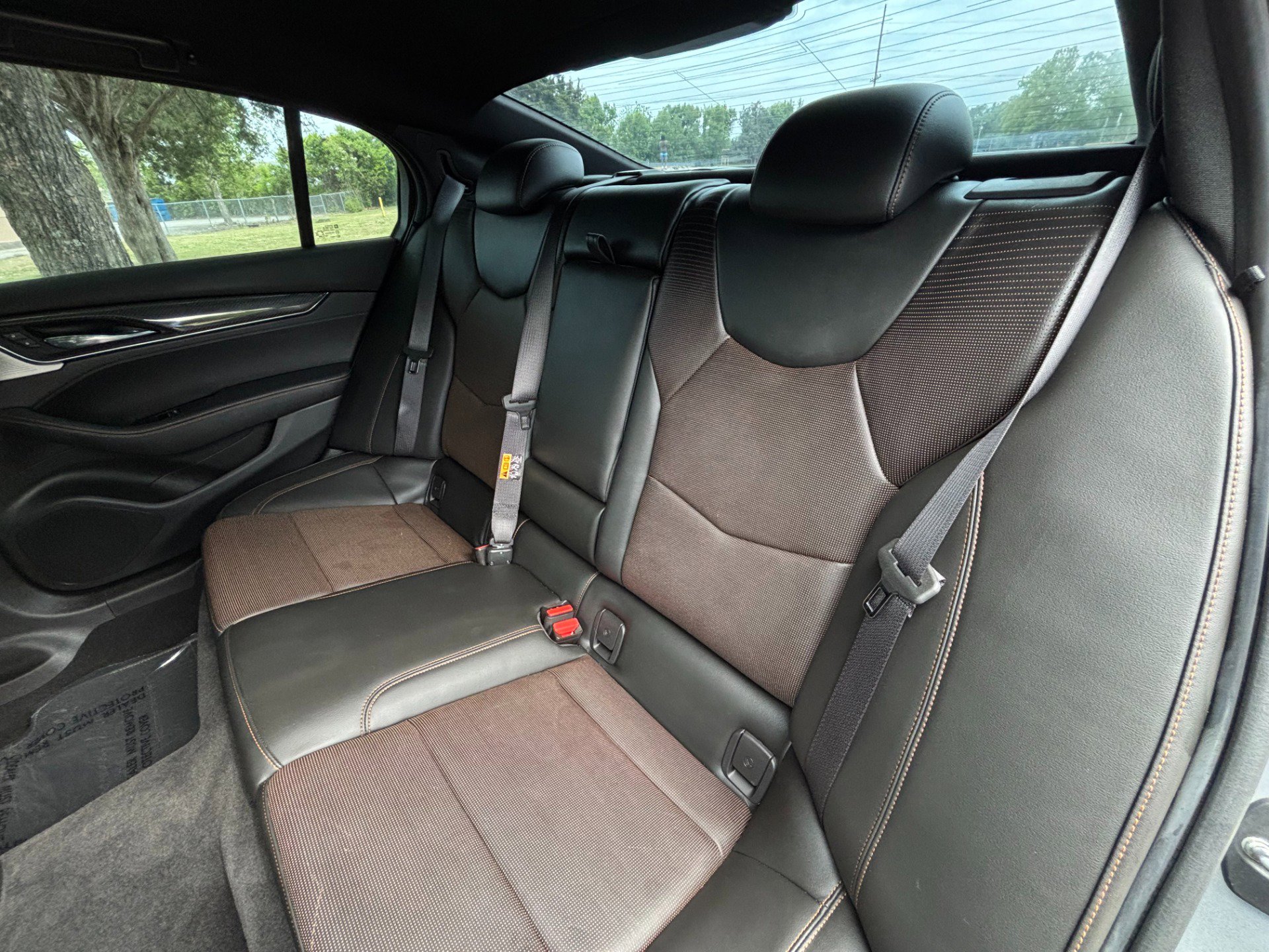 Used 2023 Cadillac CT5 V w/ Premium Package RWD image 18