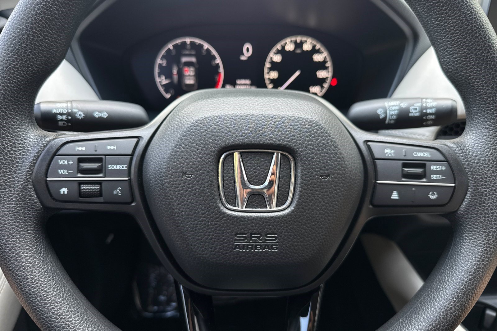 Certified 2025 Honda HR-V LX image 11
