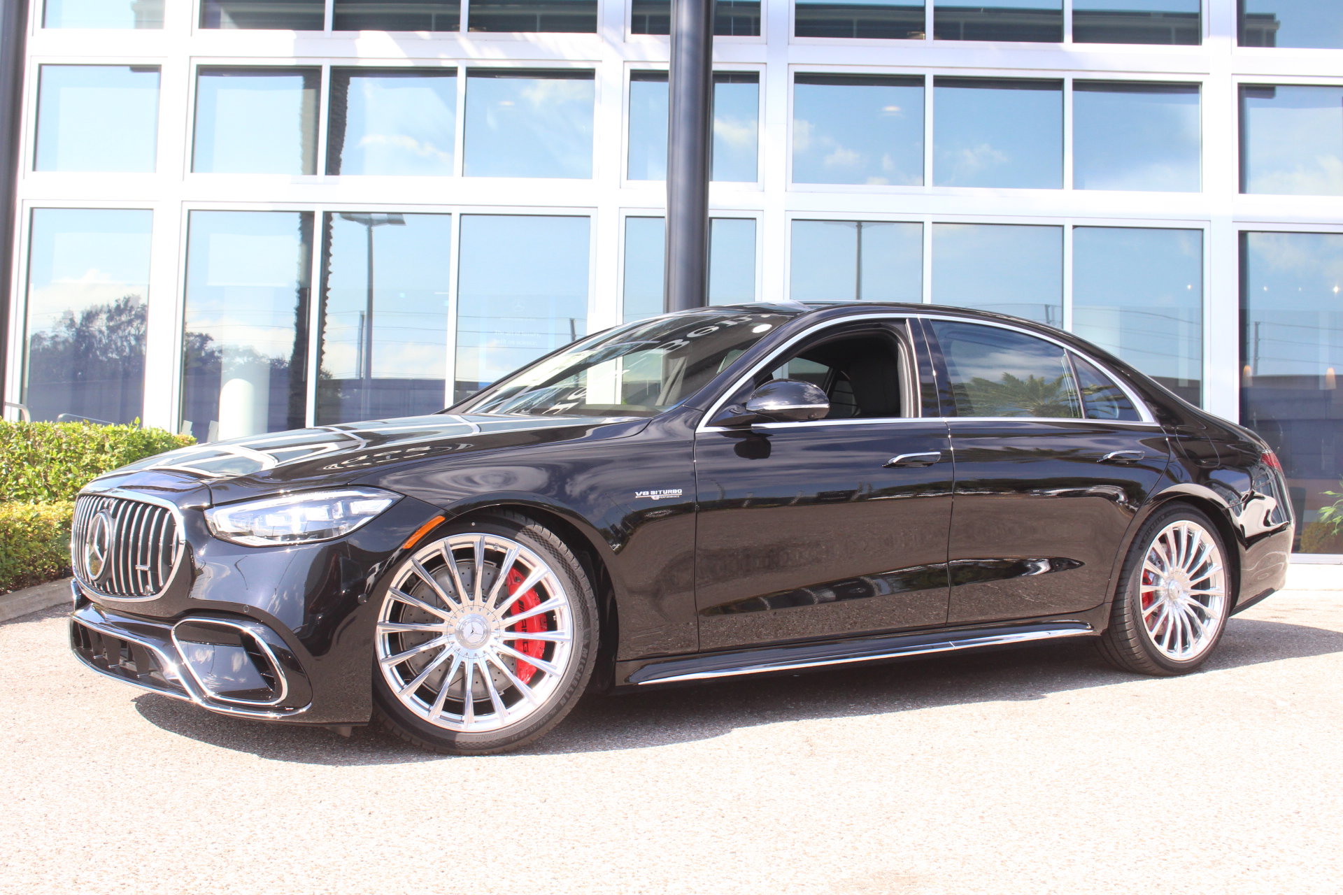 New 2026 Mercedes-Benz S 63 AMG S image 2