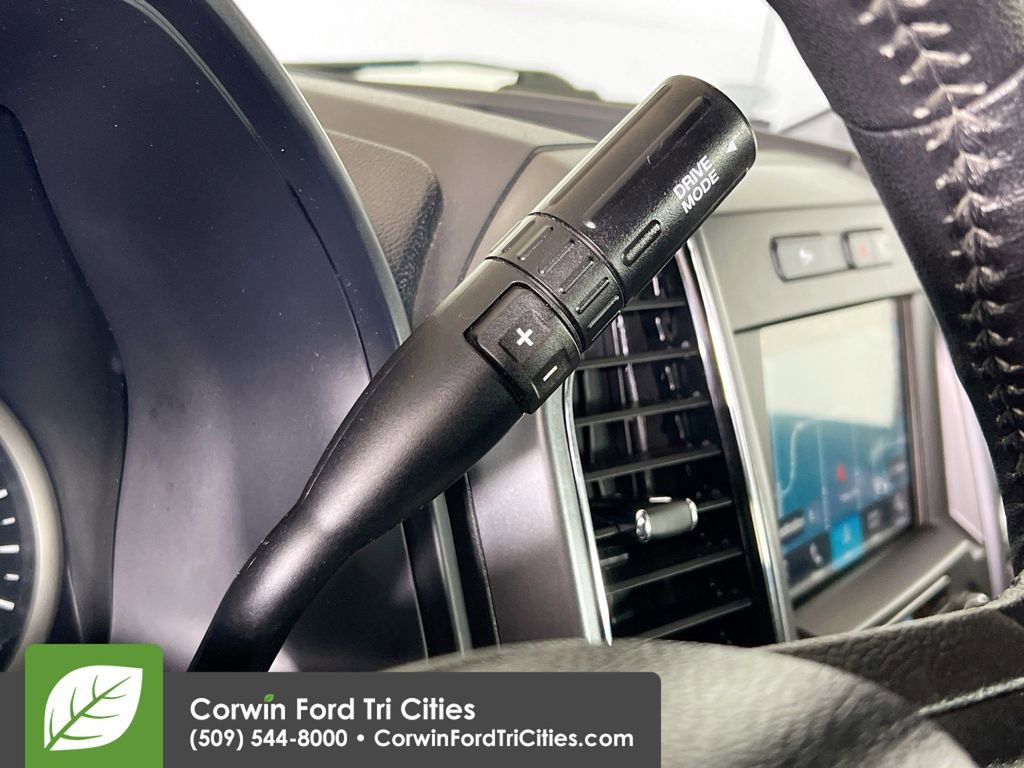 Used 2018 Ford F150 XLT w/ Equipment Group 302A Luxury image 10