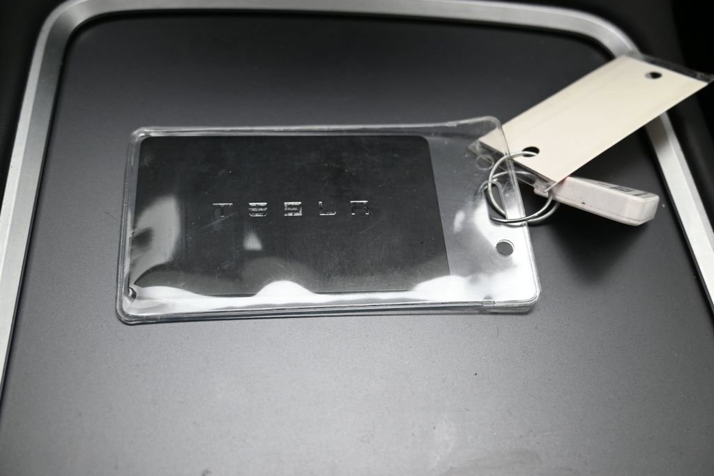 Used 2023 Tesla Model 3 Standard Range RWD image 33