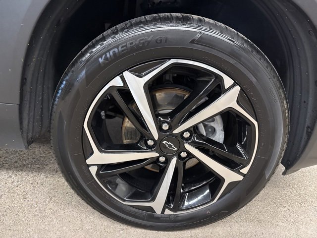 Used 2023 Chevrolet TrailBlazer RS w/ Convenience Package image 9