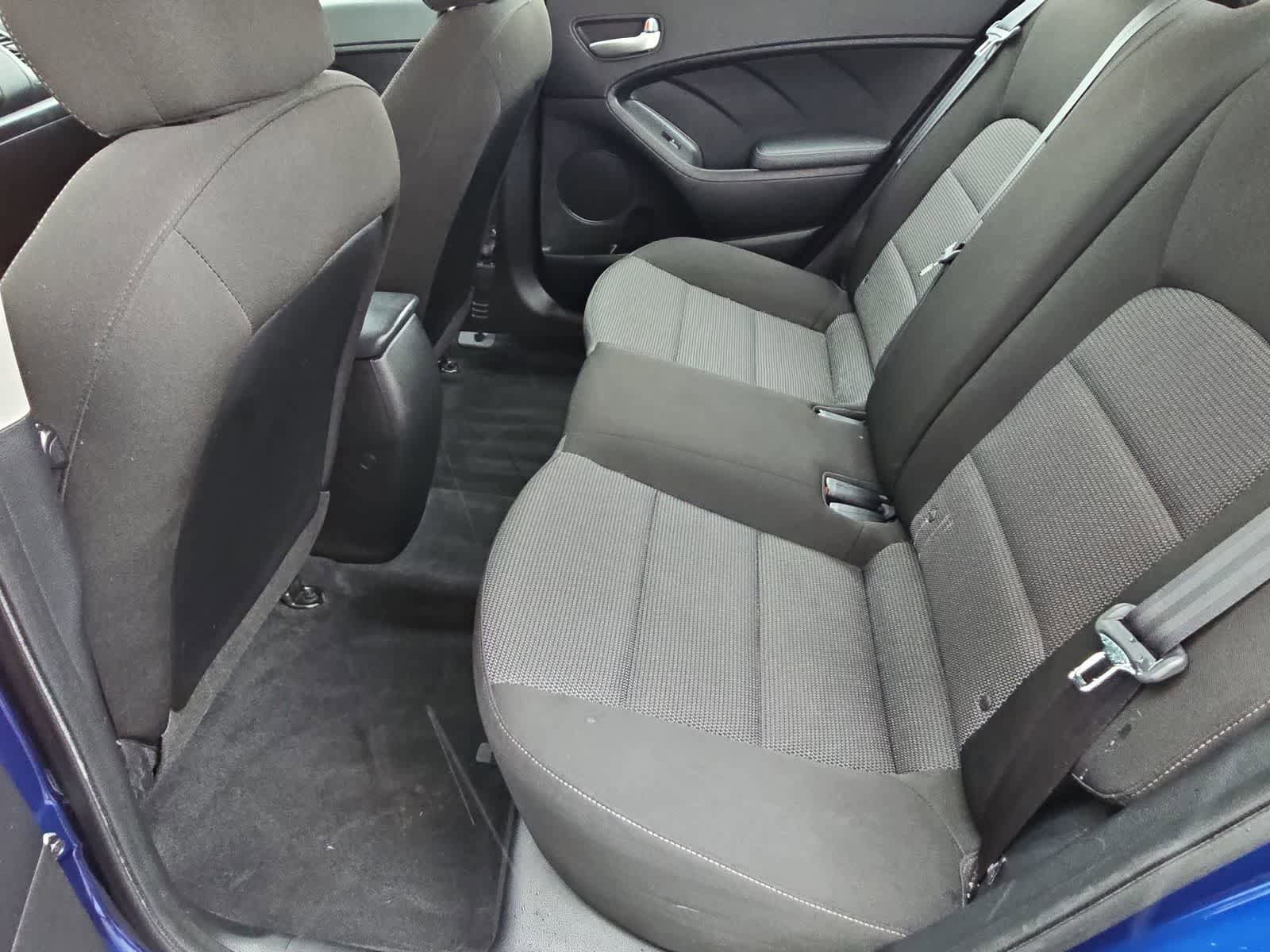 Used 2017 Kia Forte LX FWD image 19