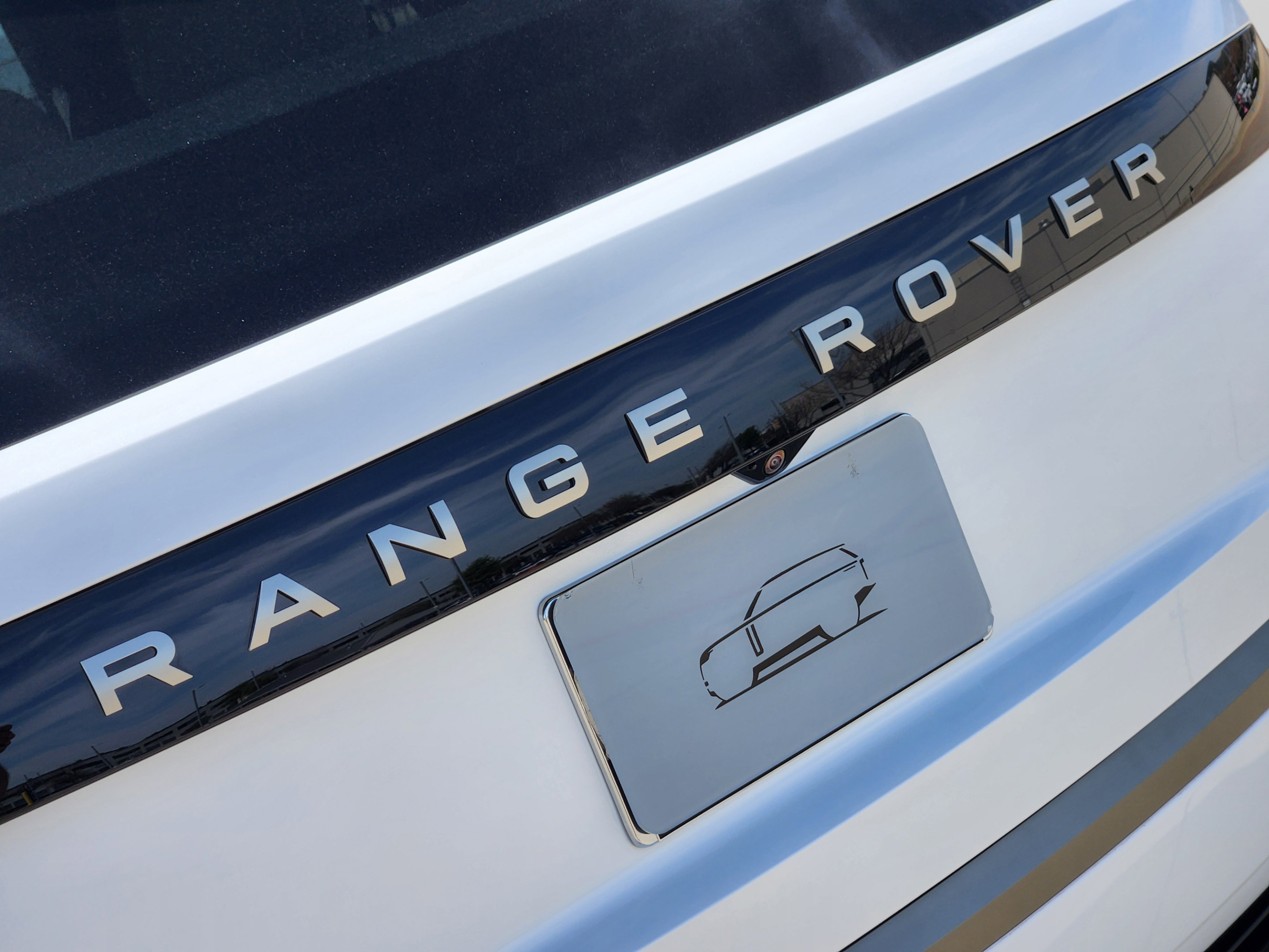 Certified 2026 Land Rover Range Rover SE AWD/4WD image 34