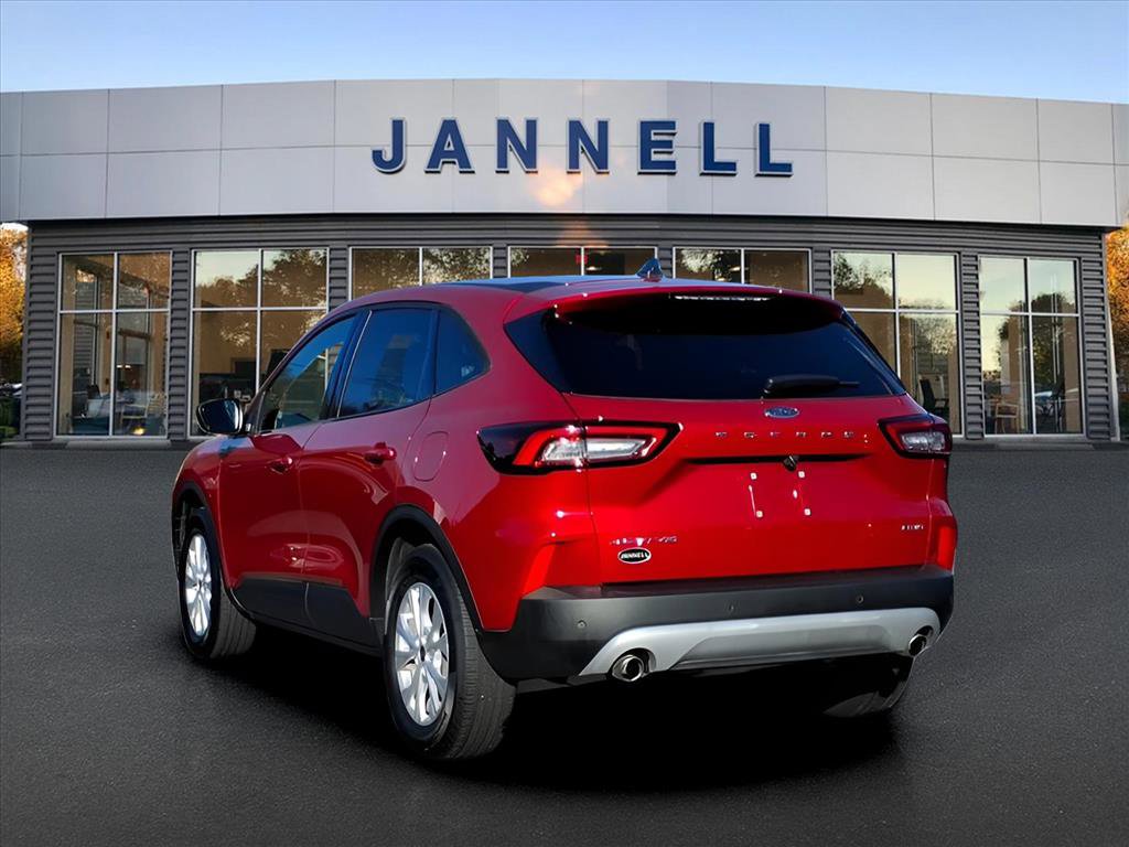 Used 2025 Ford Escape Active w/ Active Premium Tech Pack image 10