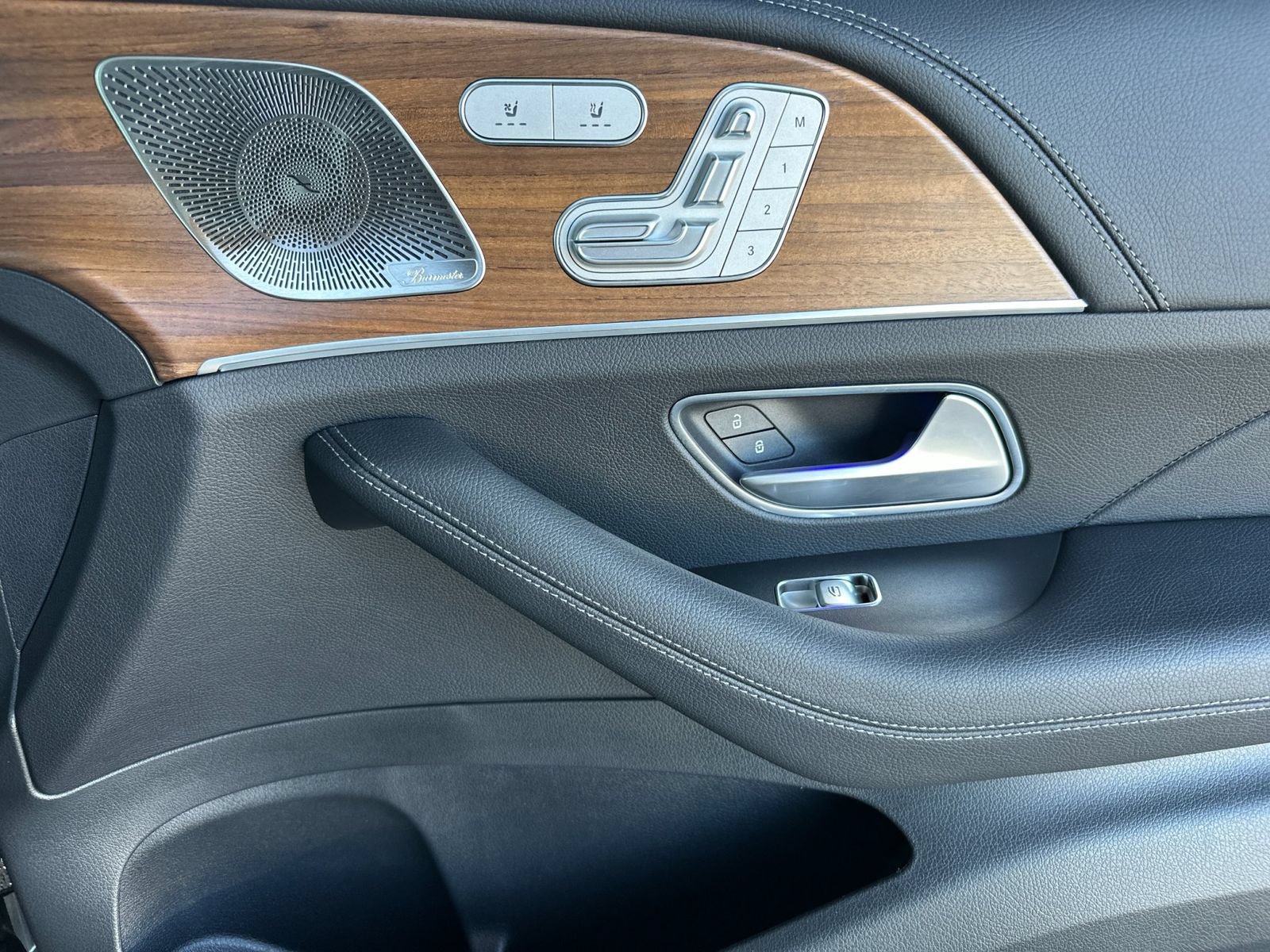 Certified 2025 Mercedes-Benz GLE 580 4MATIC image 20