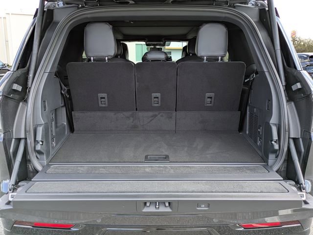 New 2026 Lincoln Navigator Black Label image 13