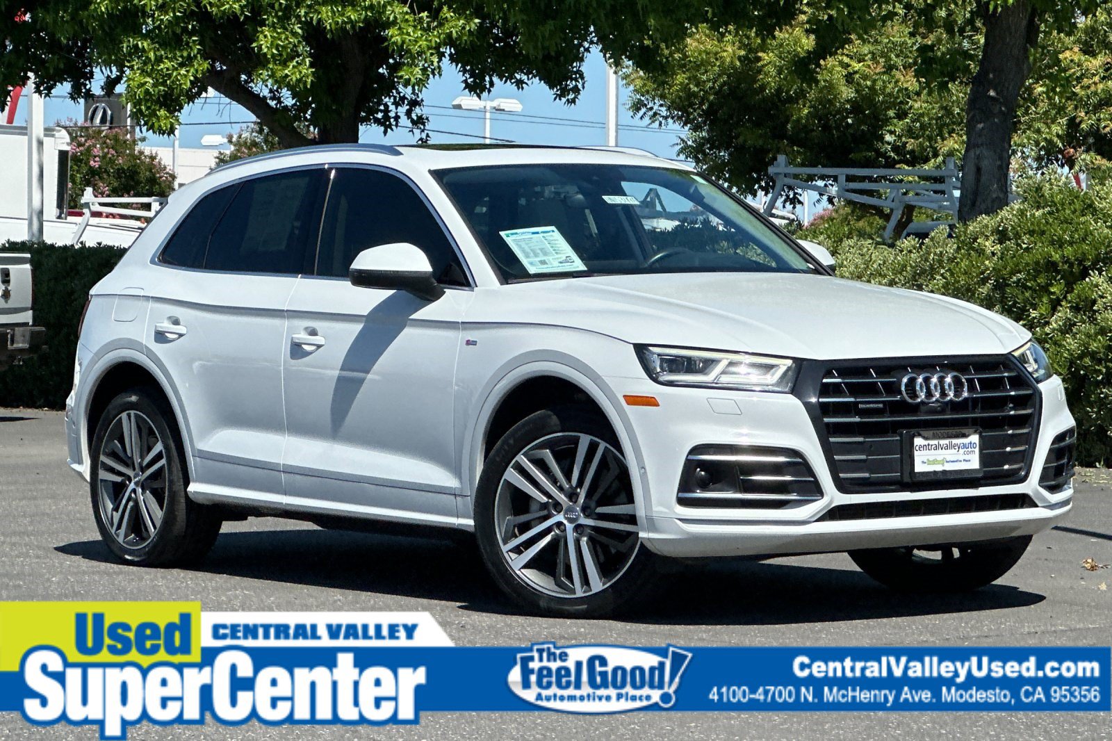 Used 2020 Audi Q5 e Prestige w/ Prestige Package AWD/4WD image 1