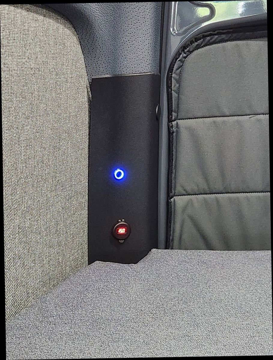 Used 2022 Mercedes-Benz Sprinter 2500 image 43