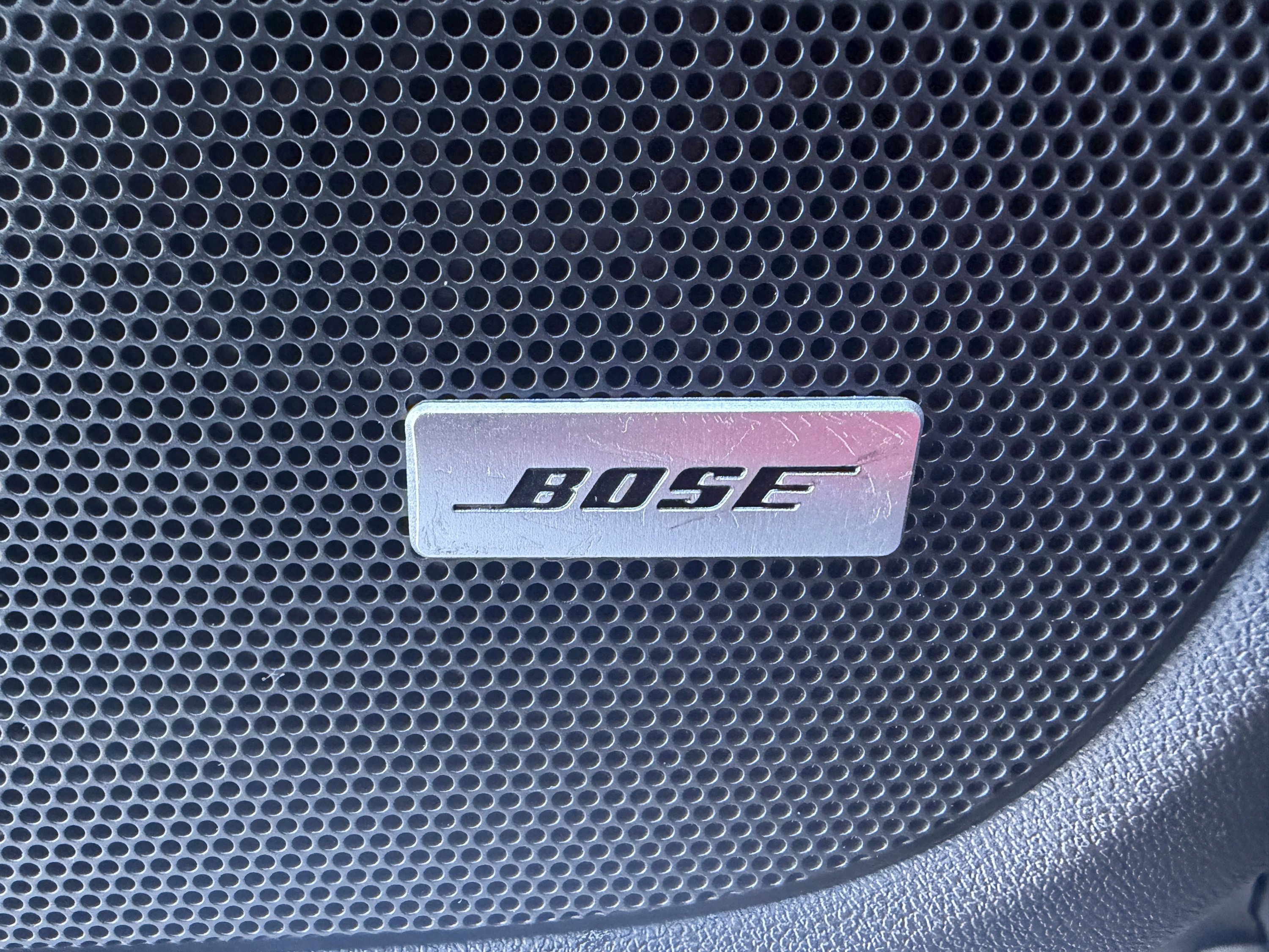 Used 2023 GMC Terrain SLT w/ Infotainment Package II image 12