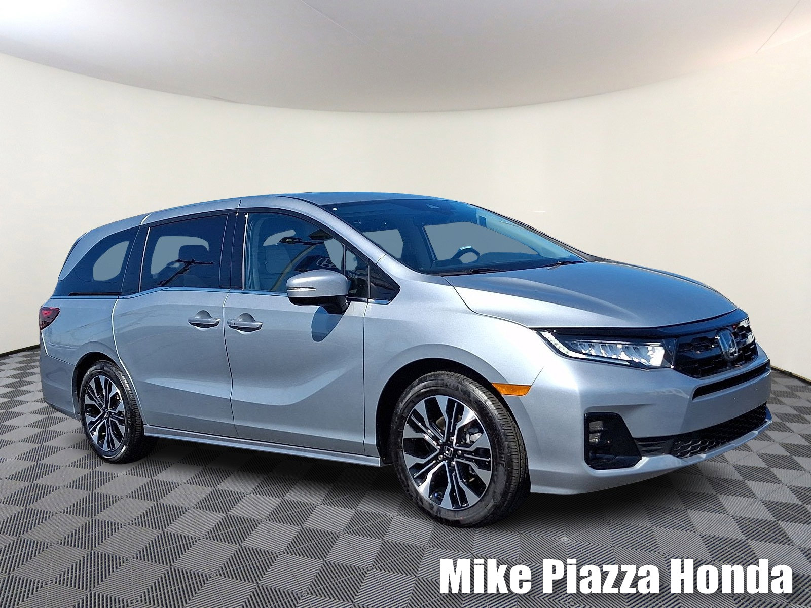 Used 2025 Honda Odyssey Elite image 1