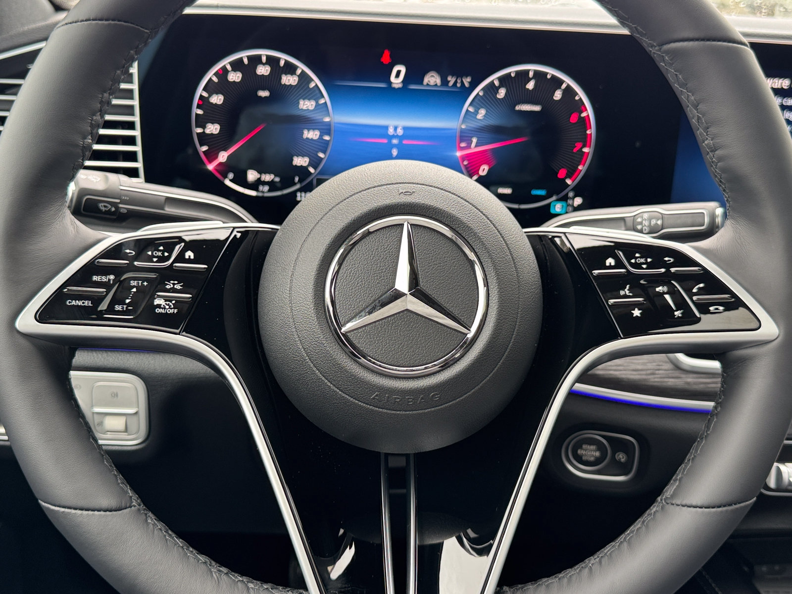 New 2026 Mercedes-Benz GLE 450 4MATIC Coupe image 11