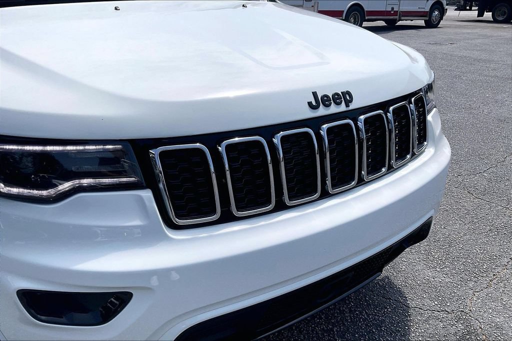 Used 2022 Jeep Grand Cherokee Laredo X AWD/4WD image 28