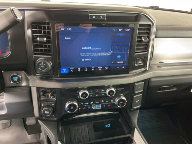 Used 2026 Ford F450 Platinum w/ FX4 Off-Road Package AWD/4WD image 23