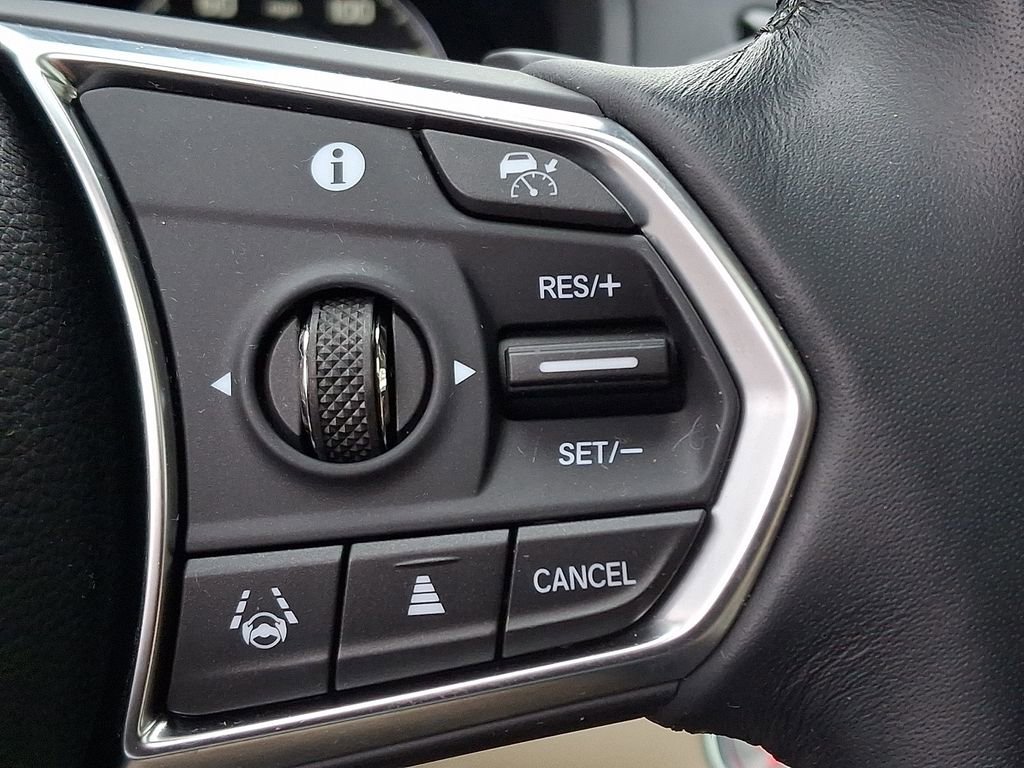 Used 2024 Acura RDX w/ Technology Package image 24