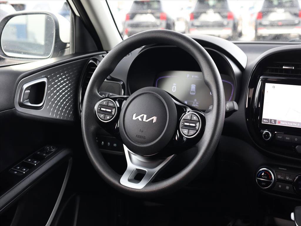 Used 2023 Kia Soul S image 10
