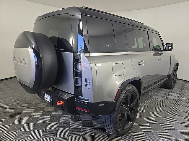 Certified 2025 Land Rover Defender 110 X AWD/4WD image 5