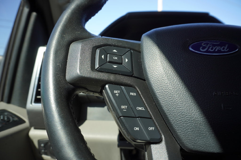 Used 2019 Ford F150 XLT w/ Equipment Group 302A Luxury AWD/4WD image 21