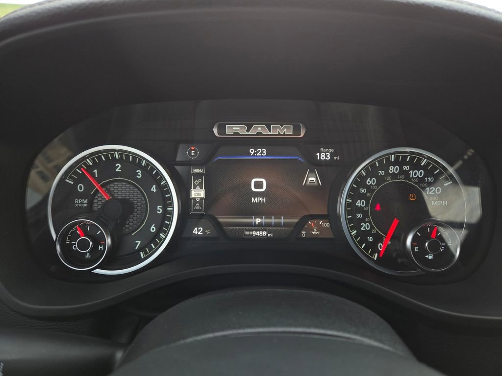 Used 2025 RAM 1500 Laramie w/ Sport Appearance Package AWD/4WD image 22