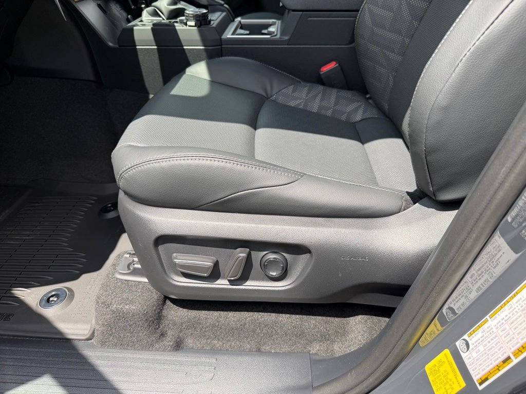 New 2026 Toyota 4Runner TRD Off-Road Premium AWD/4WD image 15
