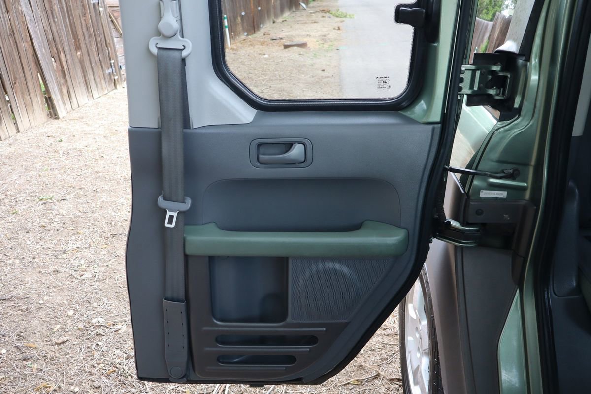 Used 2003 Honda Element EX image 27