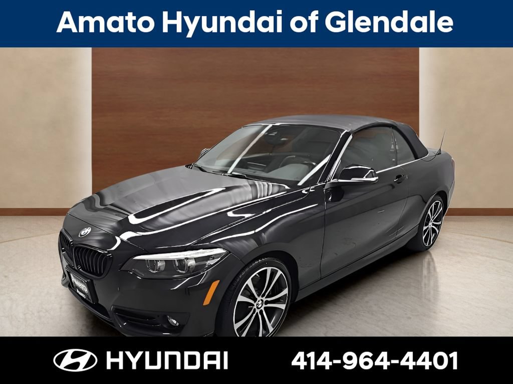 Used 2020 BMW 230i xDrive Convertible w/ Premium Package AWD/4WD video 1