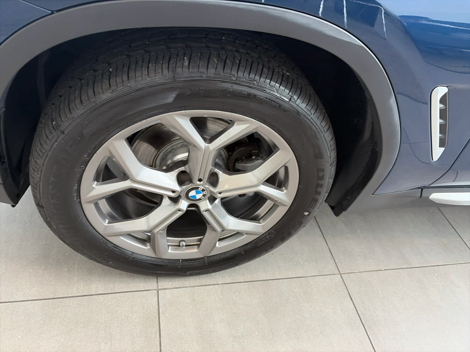 Used 2023 BMW X3 xDrive30i w/ Premium Package w/ZPA AWD/4WD image 20