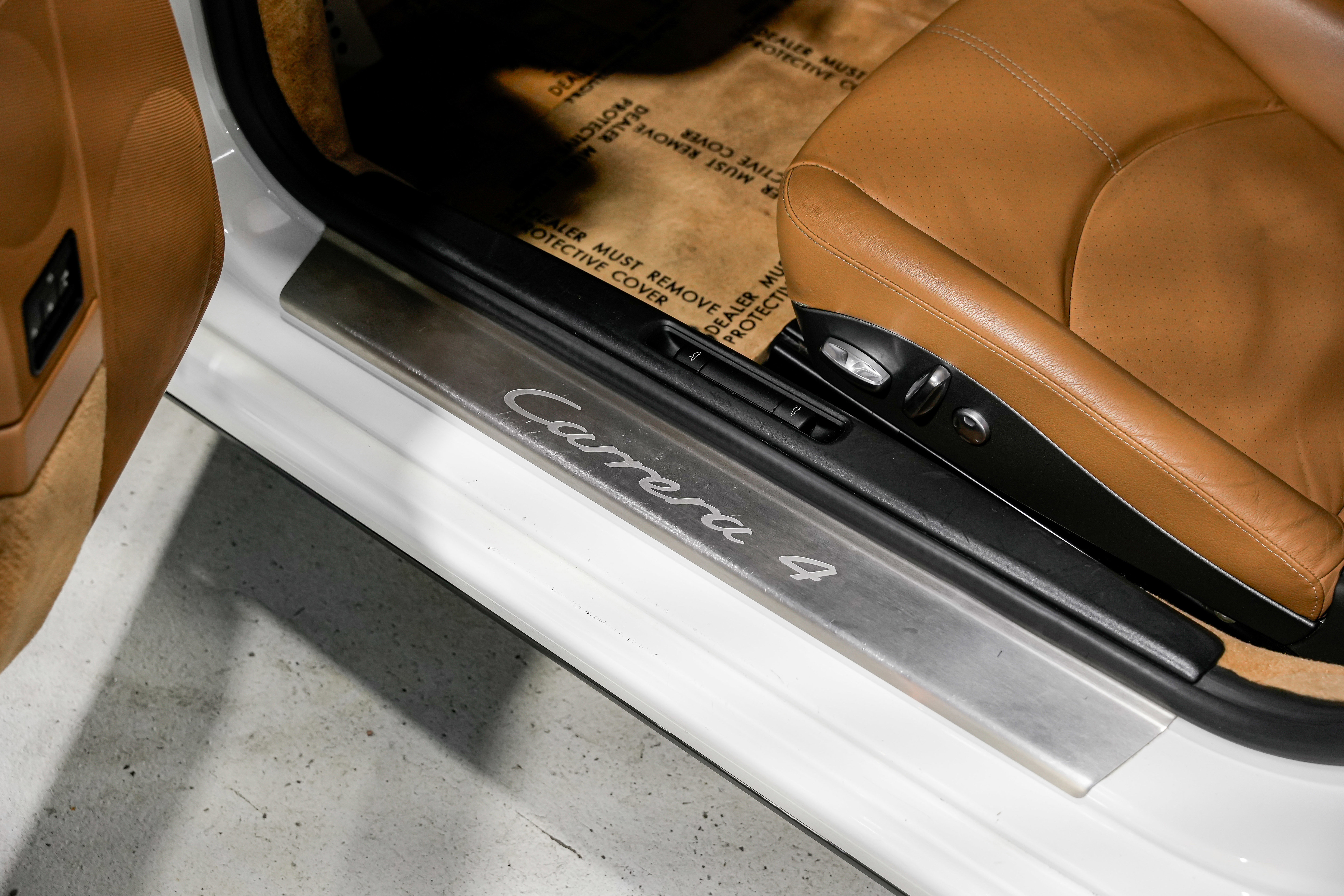 Used 2009 Porsche 911 Carrera 4 image 21