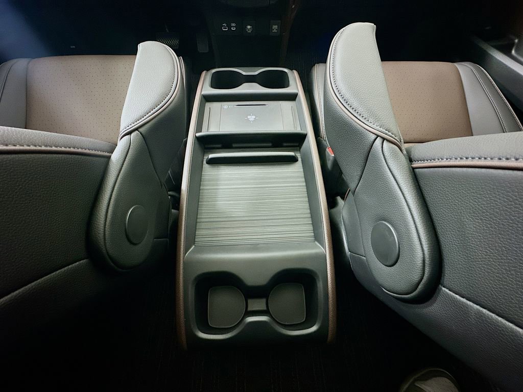 New 2026 Honda Odyssey Elite image 26