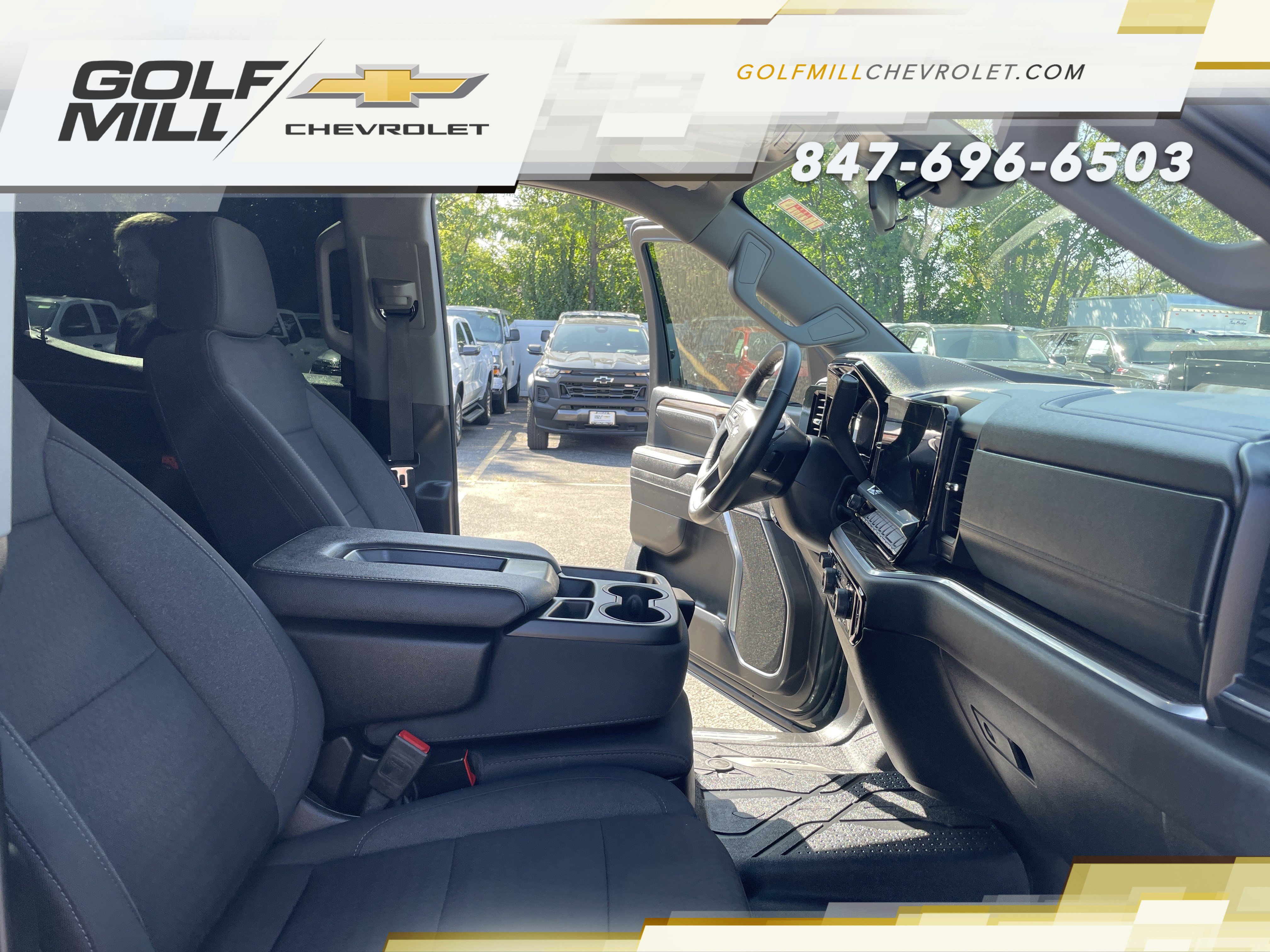 Certified 2025 Chevrolet Silverado 1500 LT AWD/4WD image 30