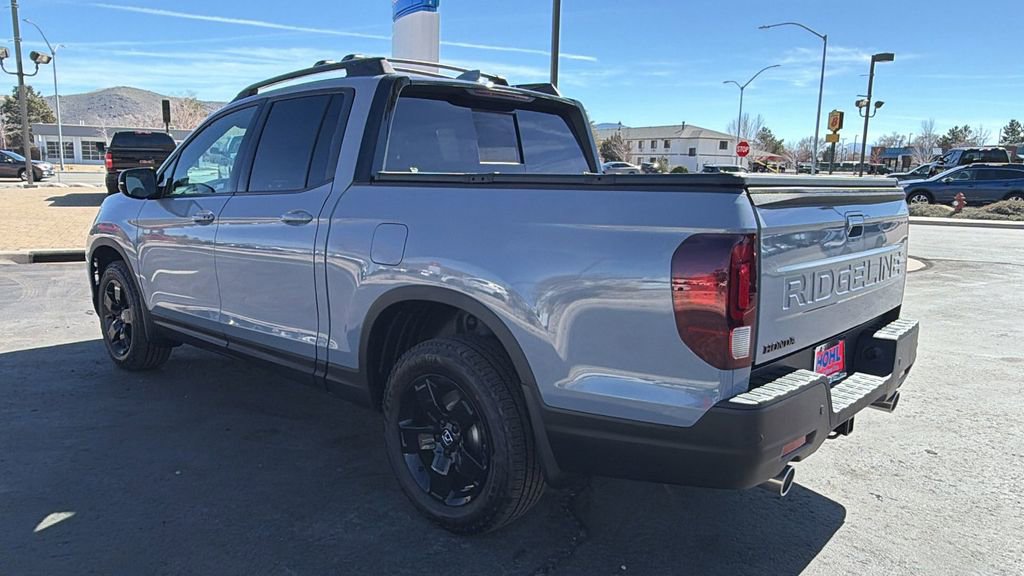 New 2026 Honda Ridgeline Black Edition image 5