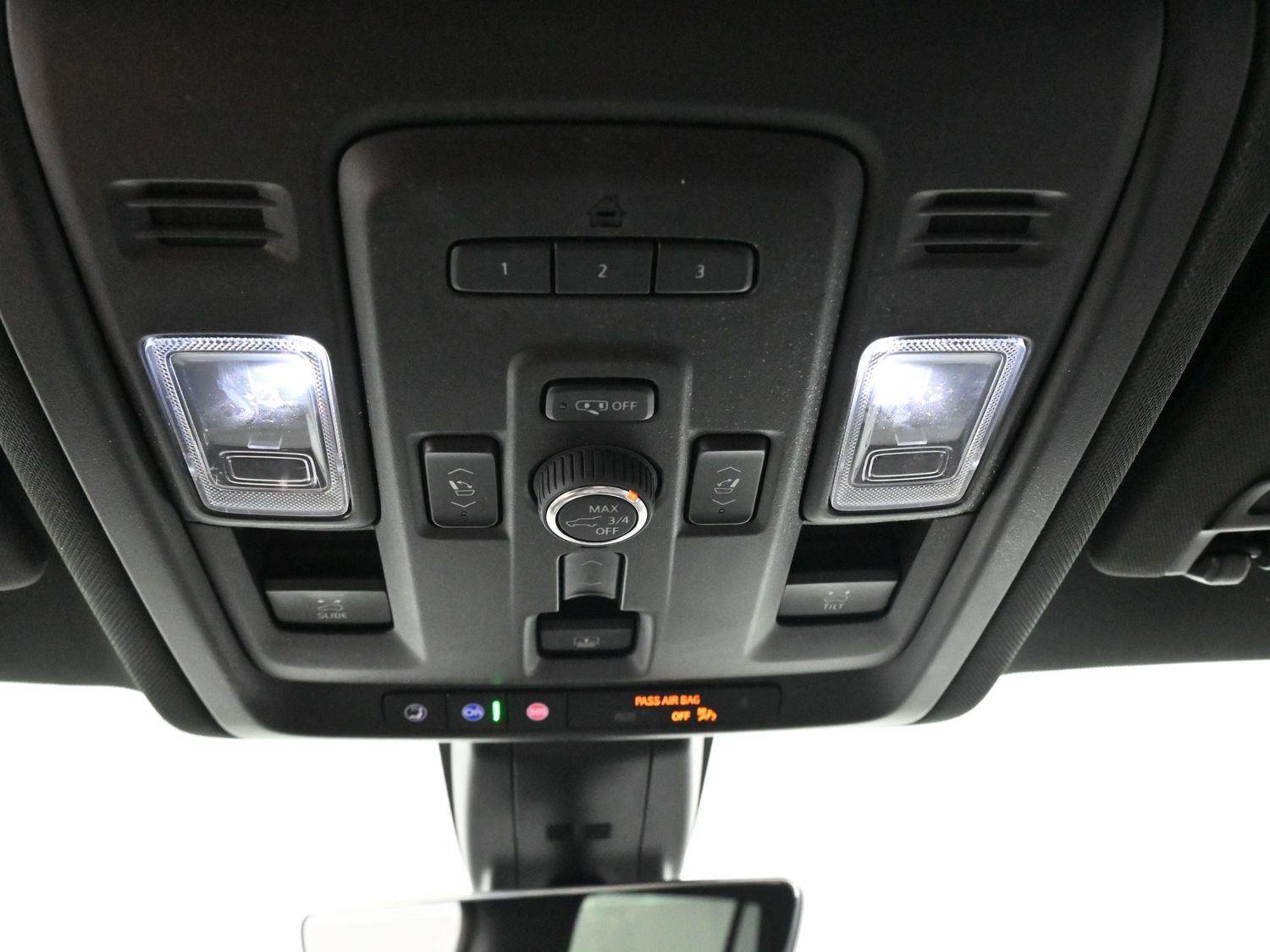 Used 2022 Chevrolet Tahoe Premier image 30