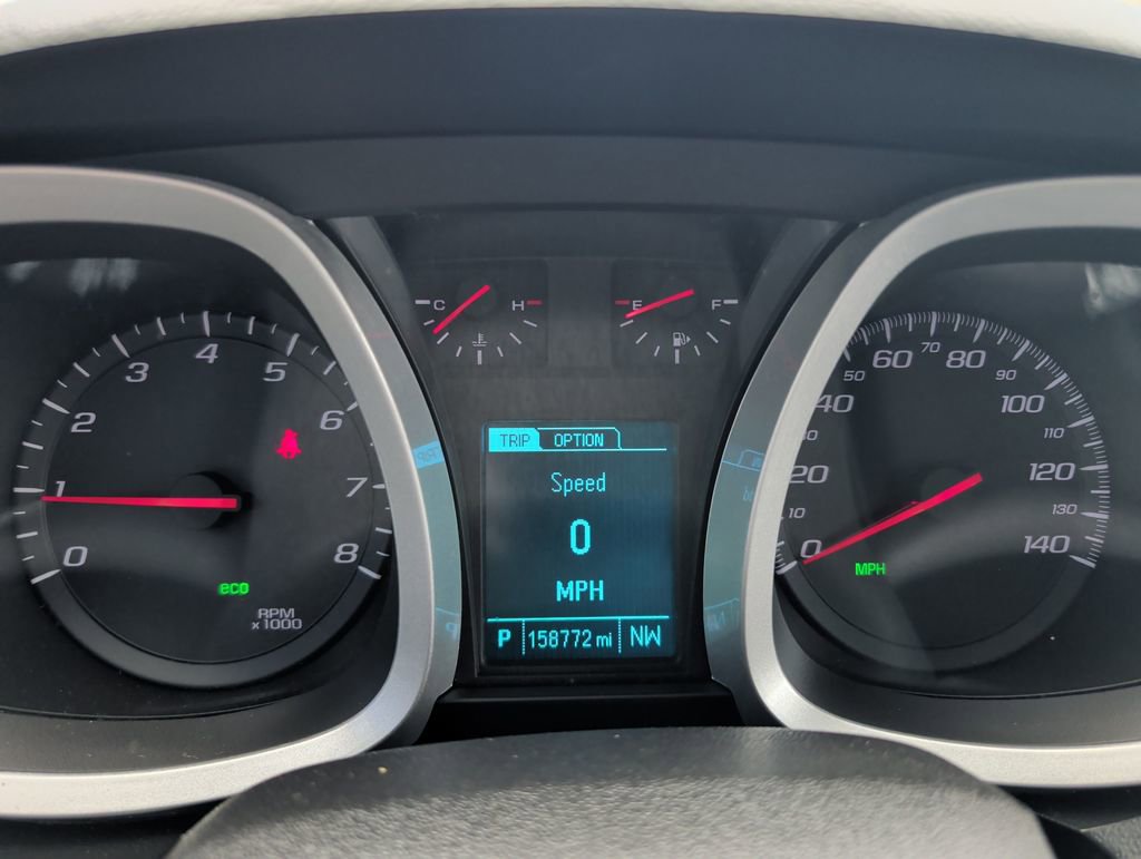 Used 2017 Chevrolet Equinox LT image 12