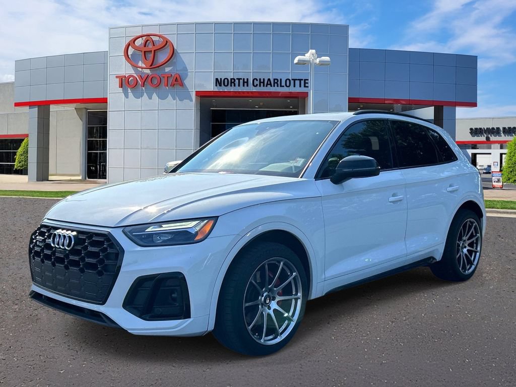 Used 2021 Audi SQ5 Premium Plus w/ Premium Plus Package AWD/4WD image 3