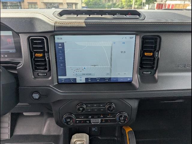 Used 2024 Ford Bronco Badlands image 9