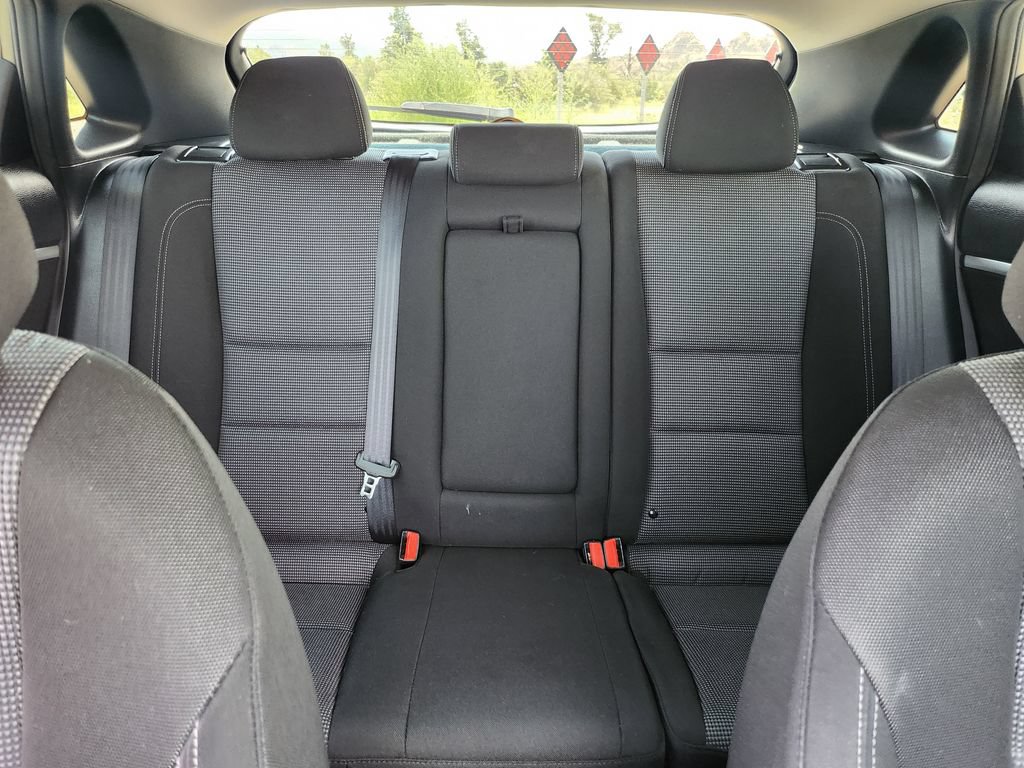 Used 2016 Hyundai Elantra GT FWD image 22