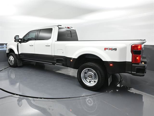 Used 2025 Ford F450 King Ranch w/ FX4 Off-Road Package AWD/4WD image 32