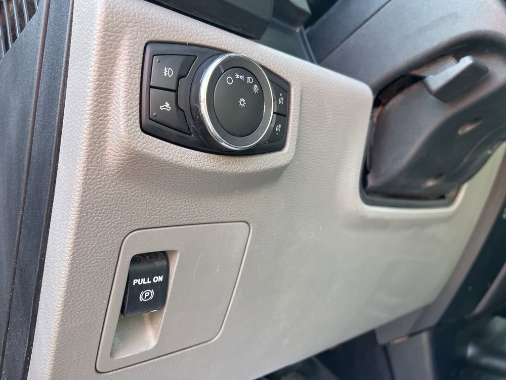 Used 2015 Ford F150 XL w/ Equipment Group 101A Mid image 13