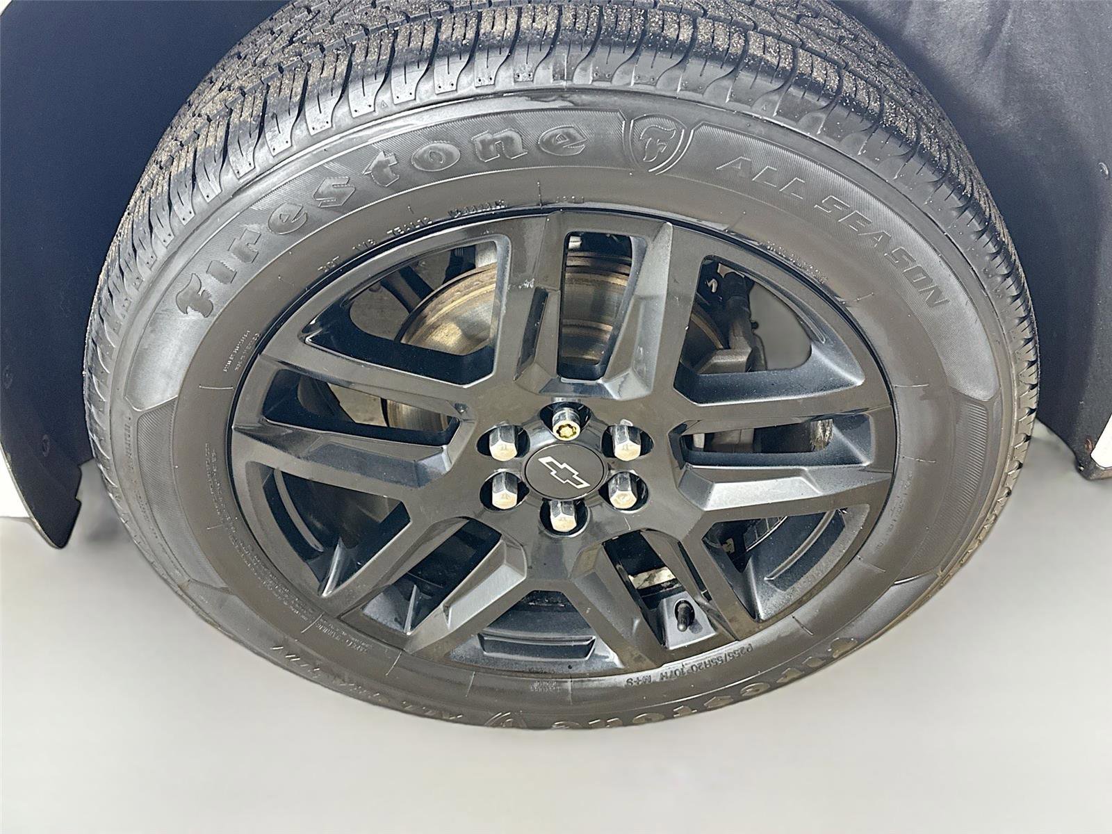 Used 2019 Chevrolet Traverse Premier w/ LPO, Blackout Package AWD/4WD image 32