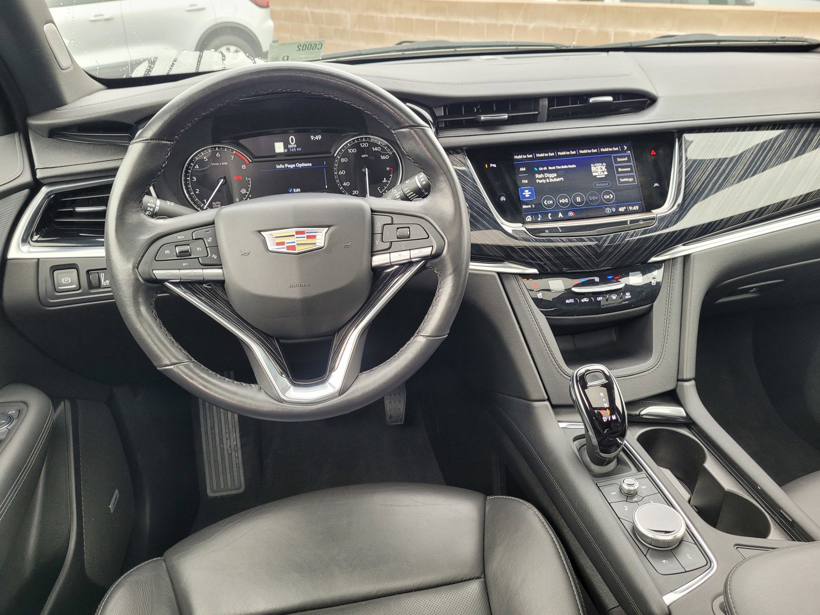 Certified 2025 Cadillac XT6 Premium Luxury image 19